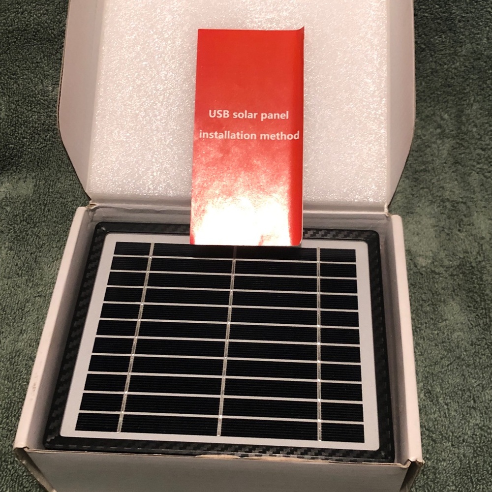 Black Solar Panel with USB Interface - Picture 3 of 5